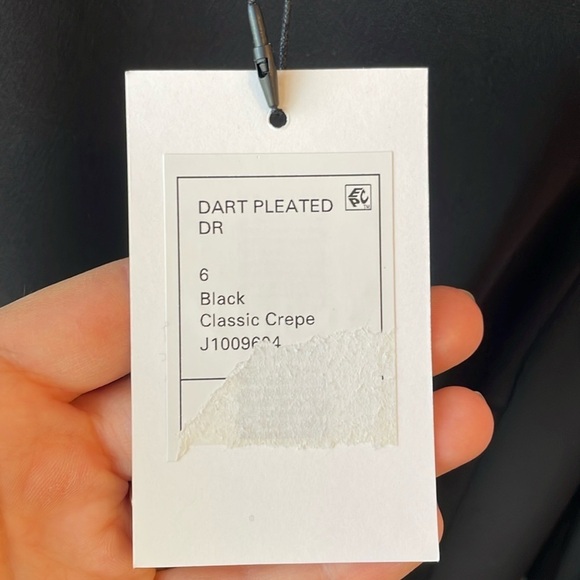 NWT Theory Long Sleeve Dart Pleated Classic‎ Crepe Dress - Picture 12 of 12